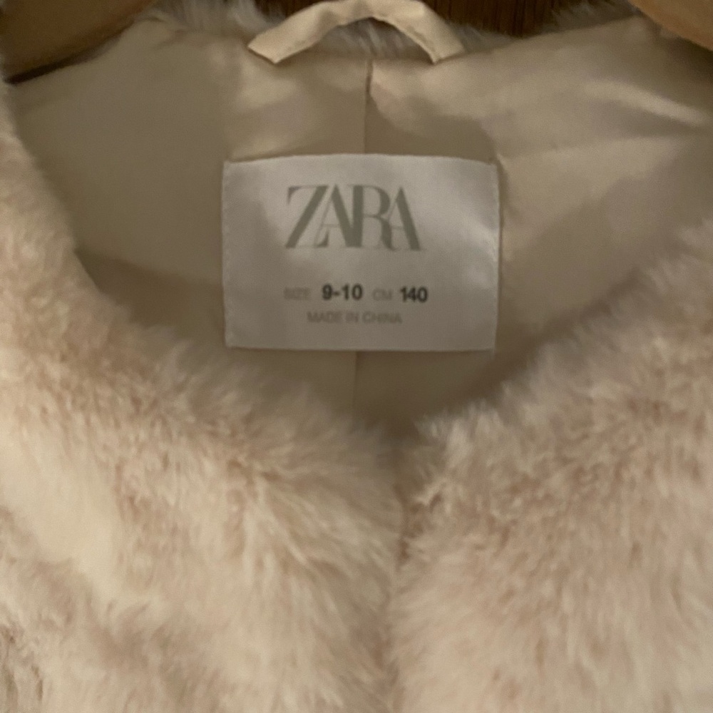 Zara Cream Faux Fur Vest for Teen - Picture 3 of 3